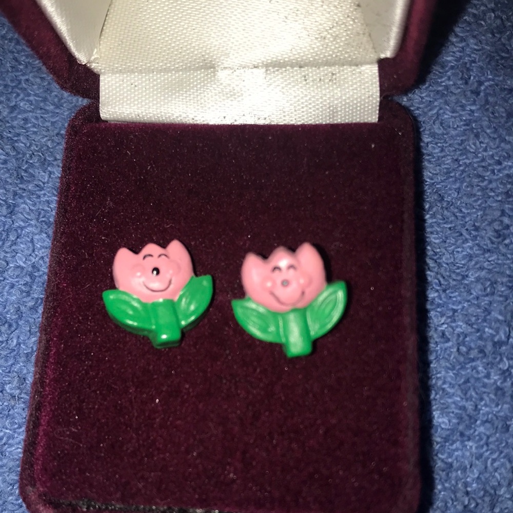 Flower Earrings, like new